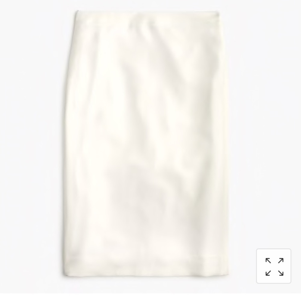 NWT JCrew Pencil skirt in Crepe